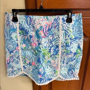 Floral Print Skort with Lace Trim